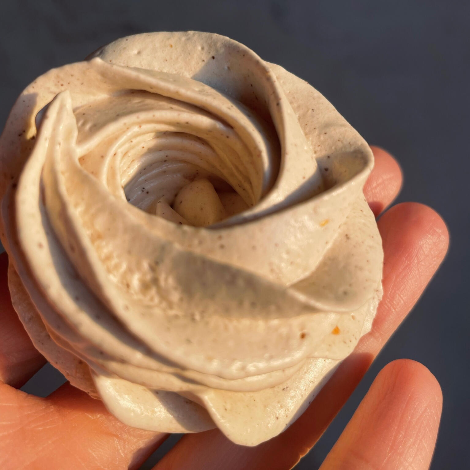 Coffee-orange zephyr